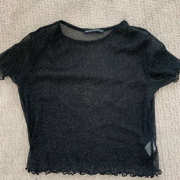 Brandy Melville sheet top - Picture 1 of 2
